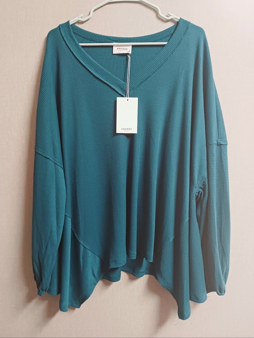 NWT Andree Teal V-Neck Waffle Knit Oversized Flowy Top